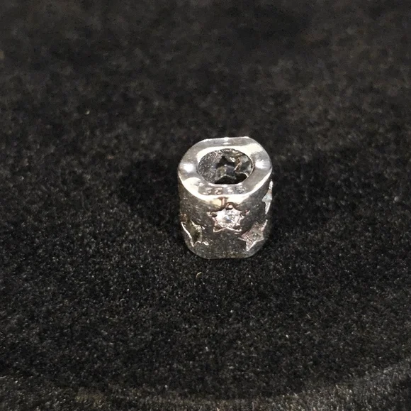 S925 Sterling Silver Star Spacer a Charm - Picture 1 of 3